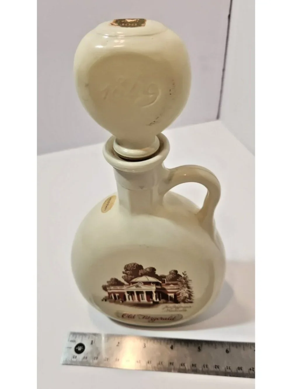 Vintage Old Fitzgerald 1849 Jefferson Monticello Decanter Bourbon Whiskey Bottle